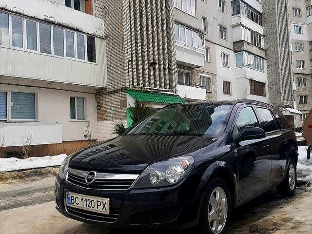 Черный Опель Астра, объемом двигателя 1.7 л и пробегом 306 тыс. км за 5000 $, фото 1 на Automoto.ua