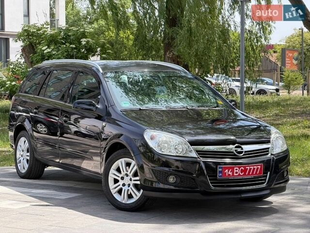 Черный Опель Астра, объемом двигателя 1.6 л и пробегом 166 тыс. км за 6450 $, фото 1 на Automoto.ua
