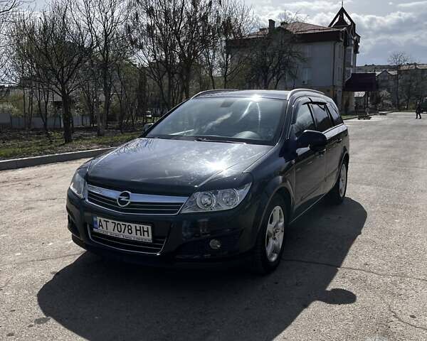 Черный Опель Астра, объемом двигателя 1.6 л и пробегом 291 тыс. км за 5700 $, фото 1 на Automoto.ua