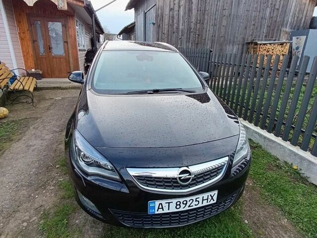 Черный Опель Астра, объемом двигателя 1.96 л и пробегом 218 тыс. км за 6500 $, фото 1 на Automoto.ua