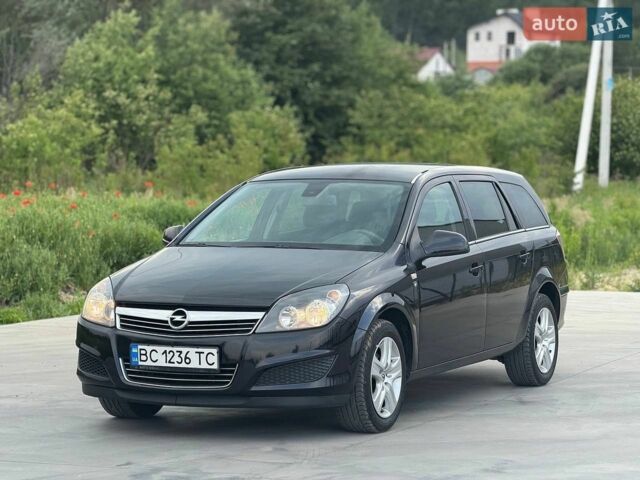 Черный Опель Астра, объемом двигателя 1.8 л и пробегом 205 тыс. км за 5400 $, фото 1 на Automoto.ua