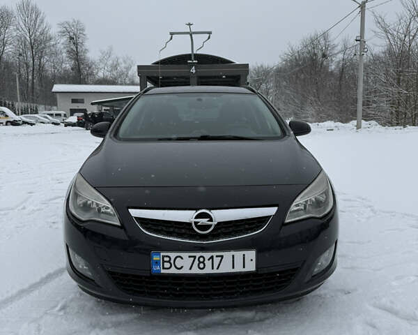 Черный Опель Астра, объемом двигателя 1.7 л и пробегом 370 тыс. км за 5900 $, фото 1 на Automoto.ua