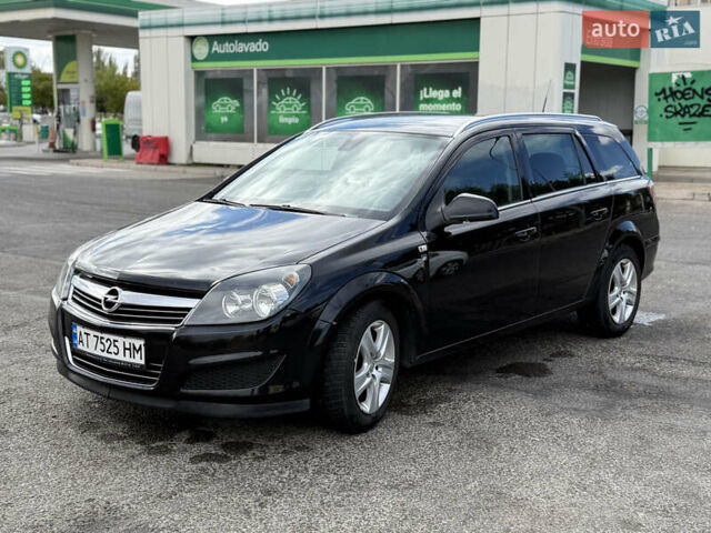 Черный Опель Астра, объемом двигателя 1.69 л и пробегом 334 тыс. км за 5900 $, фото 1 на Automoto.ua