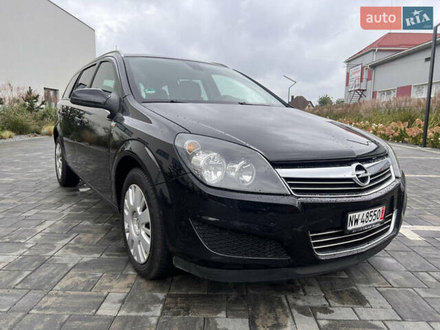 Чорний Опель Астра, об'ємом двигуна 1.6 л та пробігом 255 тис. км за 5550 $, фото 1 на Automoto.ua