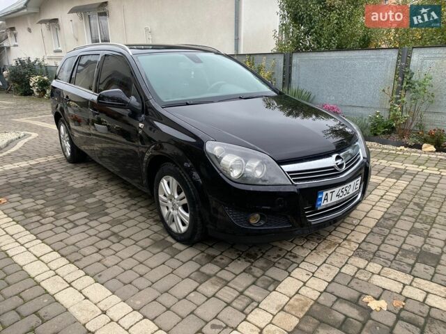 Черный Опель Астра, объемом двигателя 1.6 л и пробегом 173 тыс. км за 4350 $, фото 1 на Automoto.ua