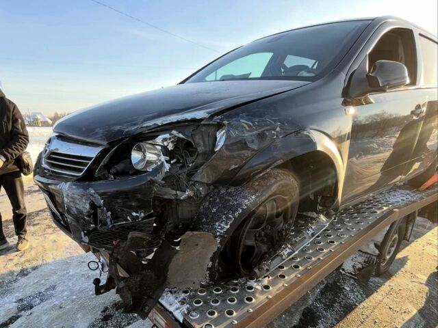 Черный Опель Астра, объемом двигателя 1.7 л и пробегом 260 тыс. км за 3000 $, фото 1 на Automoto.ua