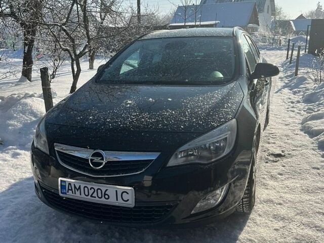 Черный Опель Астра, объемом двигателя 1.6 л и пробегом 211 тыс. км за 6800 $, фото 1 на Automoto.ua