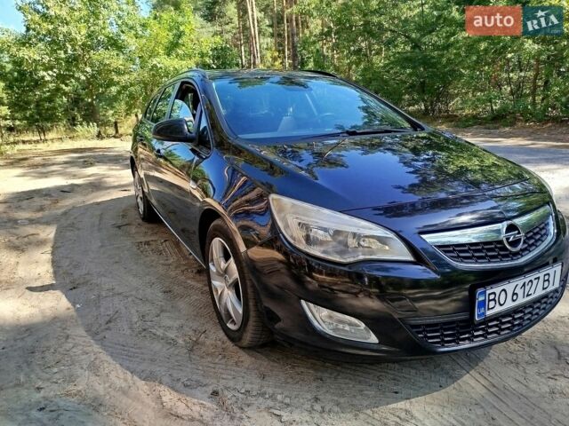 Черный Опель Астра, объемом двигателя 2 л и пробегом 287 тыс. км за 5650 $, фото 1 на Automoto.ua