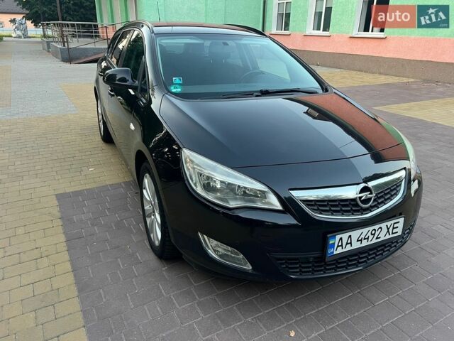 Чорний Опель Астра, об'ємом двигуна 1.96 л та пробігом 204 тис. км за 7500 $, фото 1 на Automoto.ua
