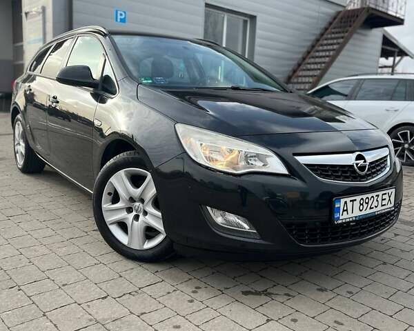 Чорний Опель Астра, об'ємом двигуна 1.69 л та пробігом 293 тис. км за 7000 $, фото 1 на Automoto.ua