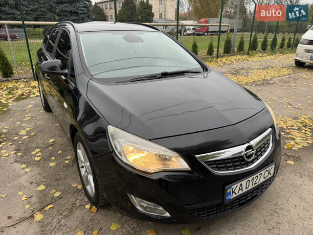 Черный Опель Астра, объемом двигателя 1.69 л и пробегом 264 тыс. км за 5500 $, фото 1 на Automoto.ua