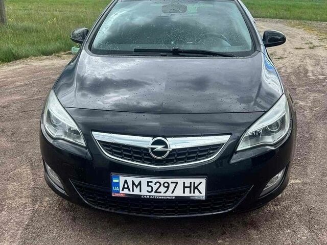 Чорний Опель Астра, об'ємом двигуна 1.2 л та пробігом 268 тис. км за 5550 $, фото 1 на Automoto.ua