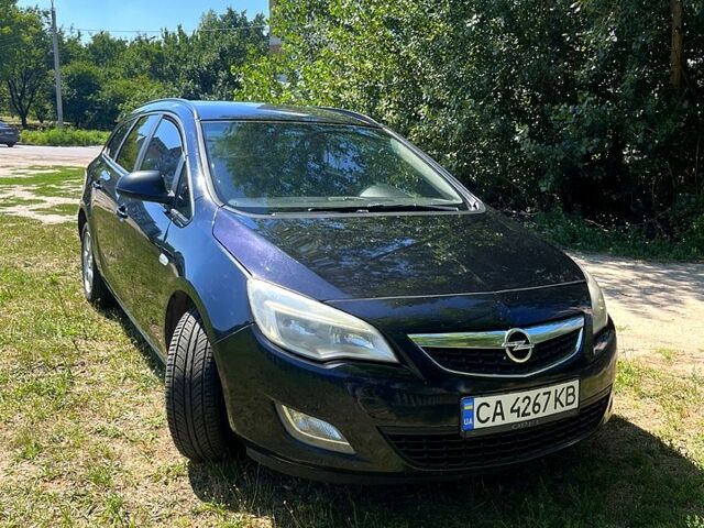Чорний Опель Астра, об'ємом двигуна 1.7 л та пробігом 309 тис. км за 6000 $, фото 1 на Automoto.ua