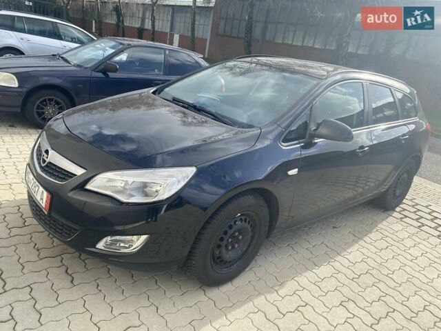 Чорний Опель Астра, об'ємом двигуна 1.36 л та пробігом 160 тис. км за 8129 $, фото 1 на Automoto.ua