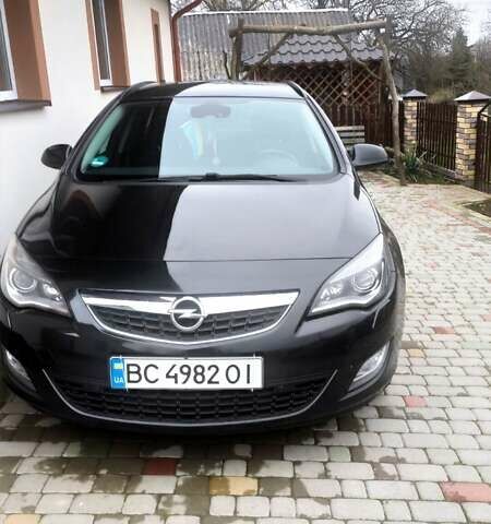 Чорний Опель Астра, об'ємом двигуна 1.7 л та пробігом 233 тис. км за 7400 $, фото 1 на Automoto.ua