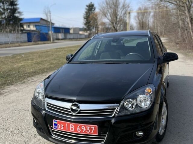 Черный Опель Астра, объемом двигателя 1.6 л и пробегом 213 тыс. км за 6300 $, фото 1 на Automoto.ua