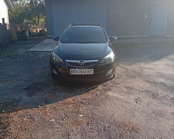 Черный Опель Астра, объемом двигателя 1.69 л и пробегом 309 тыс. км за 6300 $, фото 1 на Automoto.ua