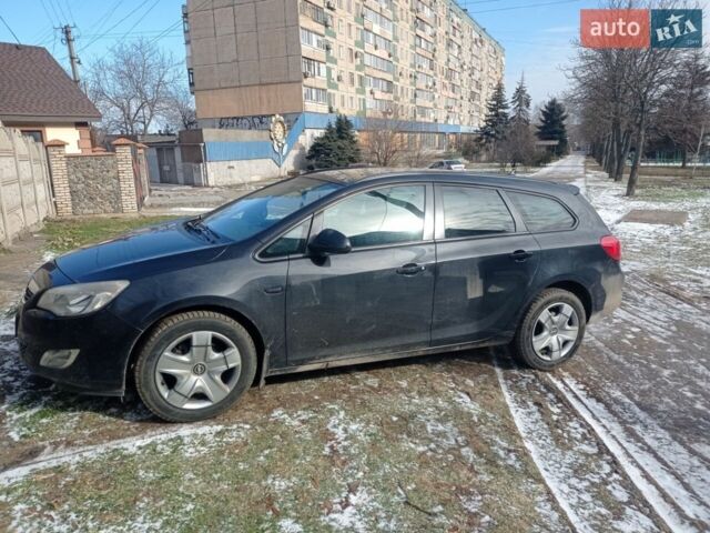 Чорний Опель Астра, об'ємом двигуна 1.69 л та пробігом 263 тис. км за 6100 $, фото 1 на Automoto.ua