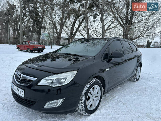 Черный Опель Астра, объемом двигателя 1.3 л и пробегом 260 тыс. км за 6200 $, фото 1 на Automoto.ua