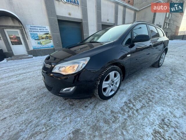 Черный Опель Астра, объемом двигателя 1.7 л и пробегом 247 тыс. км за 5999 $, фото 1 на Automoto.ua