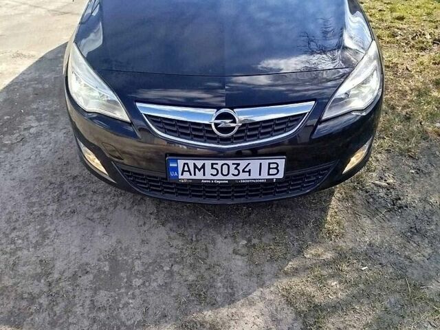 Черный Опель Астра, объемом двигателя 1.6 л и пробегом 237 тыс. км за 7150 $, фото 1 на Automoto.ua