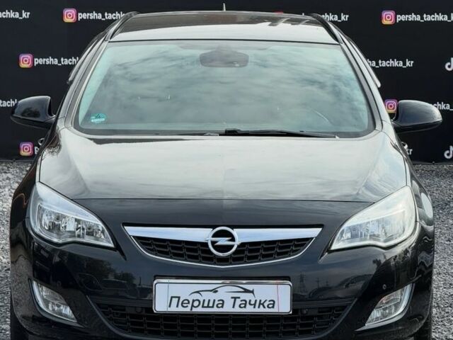 Черный Опель Астра, объемом двигателя 1.7 л и пробегом 212 тыс. км за 7000 $, фото 1 на Automoto.ua