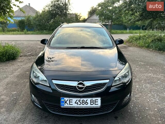 Чорний Опель Астра, об'ємом двигуна 1.36 л та пробігом 199 тис. км за 6400 $, фото 1 на Automoto.ua