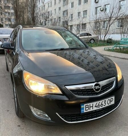 Черный Опель Астра, объемом двигателя 1.96 л и пробегом 264 тыс. км за 7900 $, фото 1 на Automoto.ua
