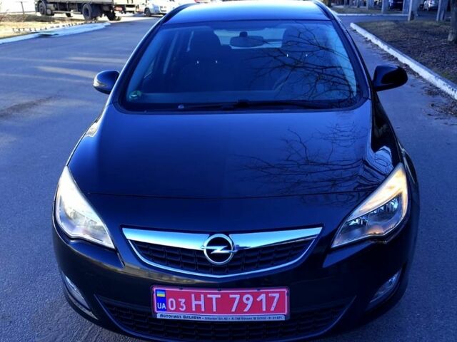 Чорний Опель Астра, об'ємом двигуна 1.4 л та пробігом 195 тис. км за 6300 $, фото 1 на Automoto.ua