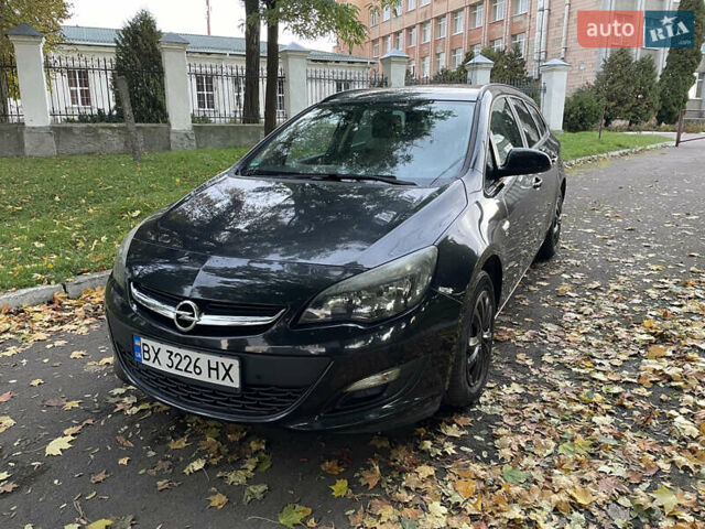 Черный Опель Астра, объемом двигателя 1.7 л и пробегом 216 тыс. км за 7000 $, фото 1 на Automoto.ua