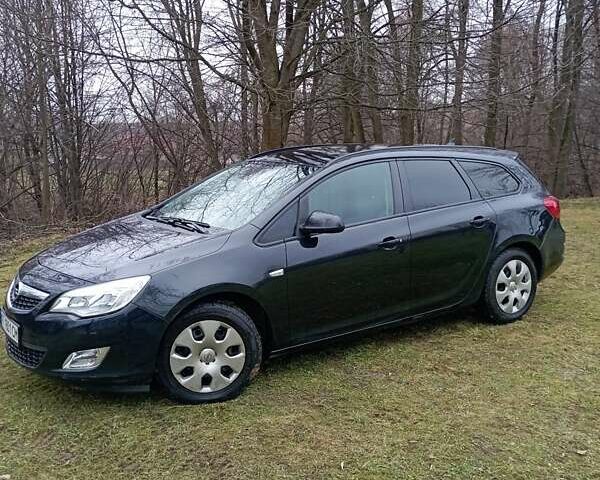 Чорний Опель Астра, об'ємом двигуна 1.7 л та пробігом 240 тис. км за 6700 $, фото 1 на Automoto.ua