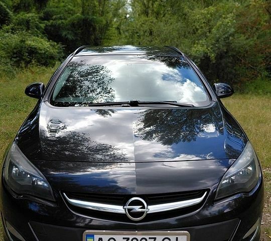 Чорний Опель Астра, об'ємом двигуна 1.69 л та пробігом 284 тис. км за 6500 $, фото 1 на Automoto.ua