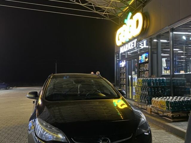 Черный Опель Астра, объемом двигателя 1.7 л и пробегом 3 тыс. км за 7300 $, фото 1 на Automoto.ua