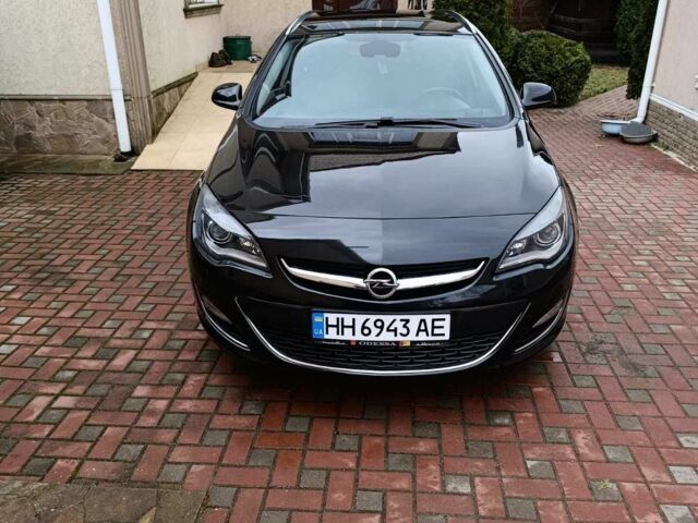 Черный Опель Астра, объемом двигателя 1.7 л и пробегом 229 тыс. км за 9800 $, фото 1 на Automoto.ua
