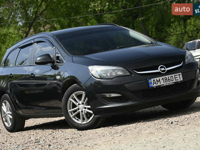 Опель Астра 2014 у Бердичеве на Automoto.ua Чорний Опель Астра, об'ємом двигуна 1.96 л та пробігом 238 тис. км за 8700 $, фото 1 на Automoto.ua