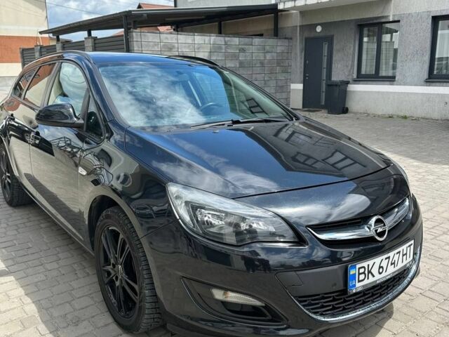 Черный Опель Астра, объемом двигателя 1.6 л и пробегом 267 тыс. км за 8200 $, фото 1 на Automoto.ua