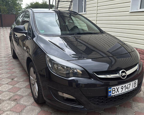Чорний Опель Астра, об'ємом двигуна 1.6 л та пробігом 154 тис. км за 8900 $, фото 1 на Automoto.ua