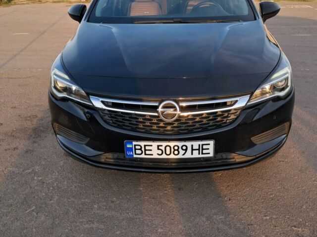 Черный Опель Астра, объемом двигателя 1.6 л и пробегом 232 тыс. км за 10750 $, фото 1 на Automoto.ua