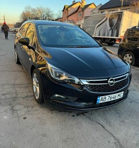 Черный Опель Астра, объемом двигателя 1.6 л и пробегом 243 тыс. км за 10500 $, фото 1 на Automoto.ua