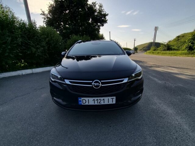 Чорний Опель Астра, об'ємом двигуна 1.6 л та пробігом 185 тис. км за 10000 $, фото 1 на Automoto.ua