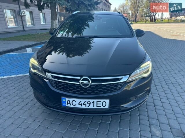 Чорний Опель Астра, об'ємом двигуна 1.6 л та пробігом 223 тис. км за 10000 $, фото 1 на Automoto.ua