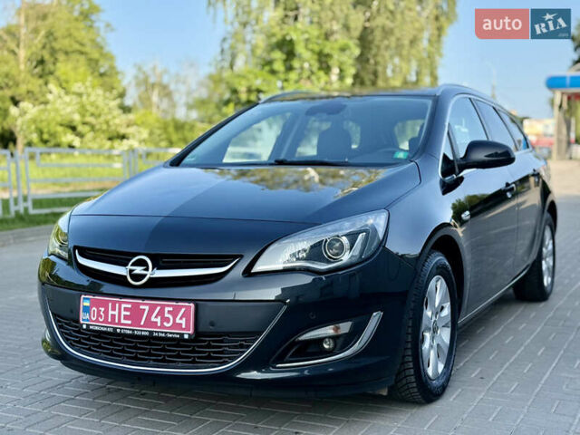 Черный Опель Астра, объемом двигателя 1.6 л и пробегом 225 тыс. км за 9800 $, фото 1 на Automoto.ua