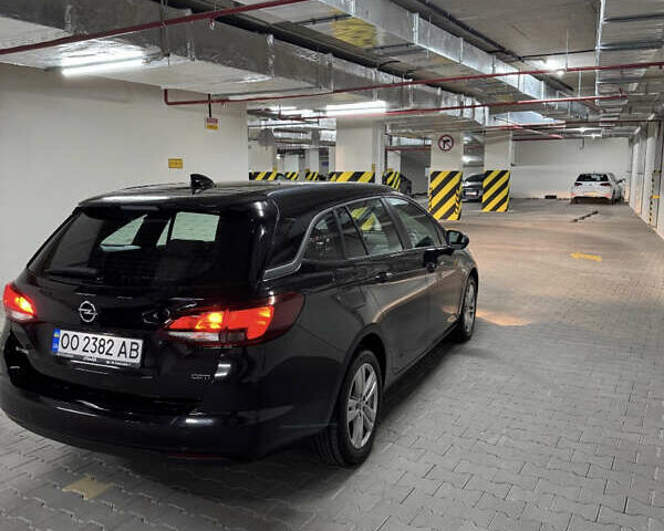 Черный Опель Астра, объемом двигателя 1.6 л и пробегом 195 тыс. км за 11990 $, фото 1 на Automoto.ua