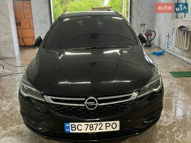 Черный Опель Астра, объемом двигателя 1.6 л и пробегом 171 тыс. км за 11500 $, фото 1 на Automoto.ua