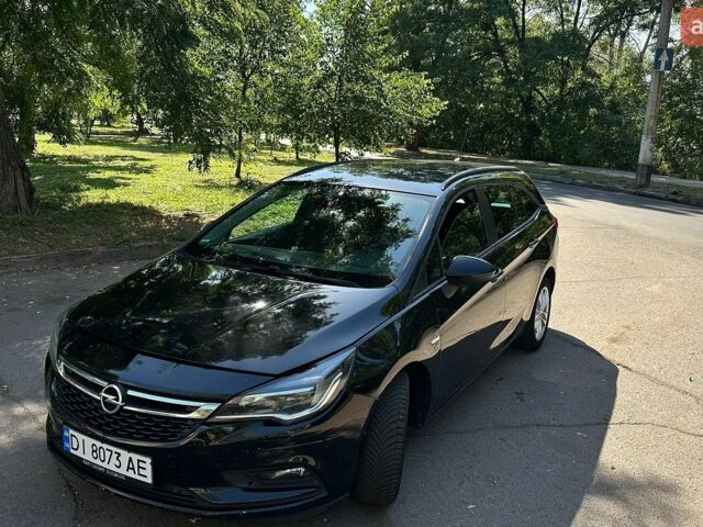 Черный Опель Астра, объемом двигателя 1.6 л и пробегом 232 тыс. км за 10700 $, фото 1 на Automoto.ua