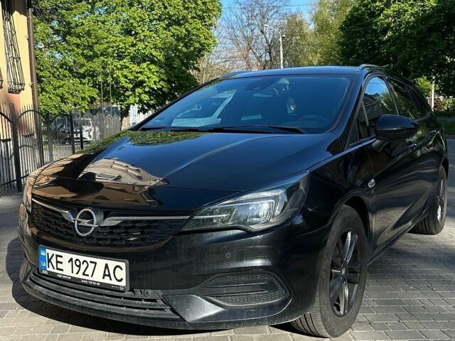 Чорний Опель Астра, об'ємом двигуна 1.5 л та пробігом 90 тис. км за 12400 $, фото 1 на Automoto.ua