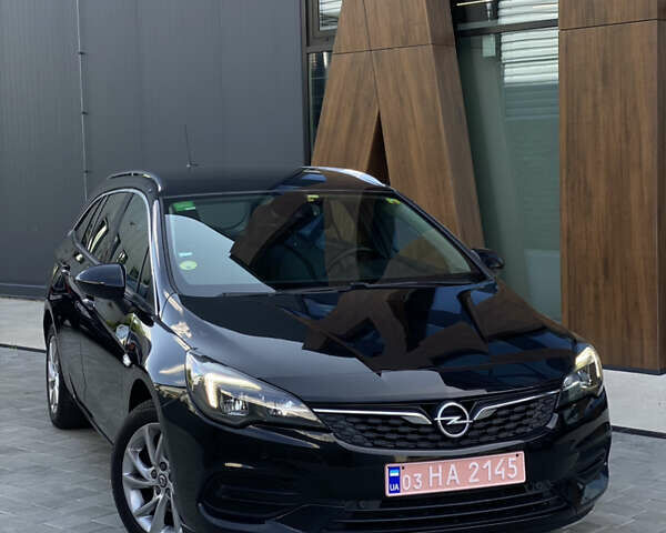 Черный Опель Астра, объемом двигателя 1.5 л и пробегом 170 тыс. км за 13600 $, фото 1 на Automoto.ua
