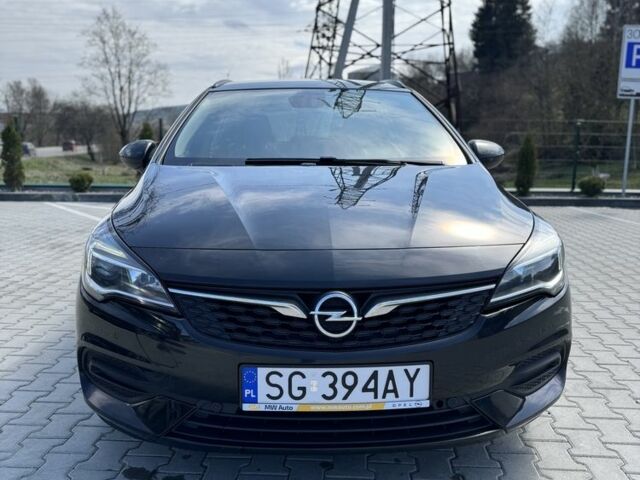 Черный Опель Астра, объемом двигателя 1.5 л и пробегом 108 тыс. км за 12000 $, фото 1 на Automoto.ua