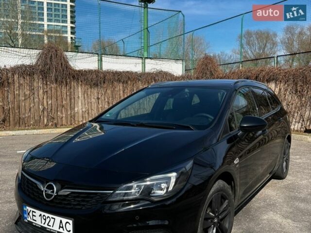 Черный Опель Астра, объемом двигателя 1.5 л и пробегом 83 тыс. км за 15400 $, фото 1 на Automoto.ua