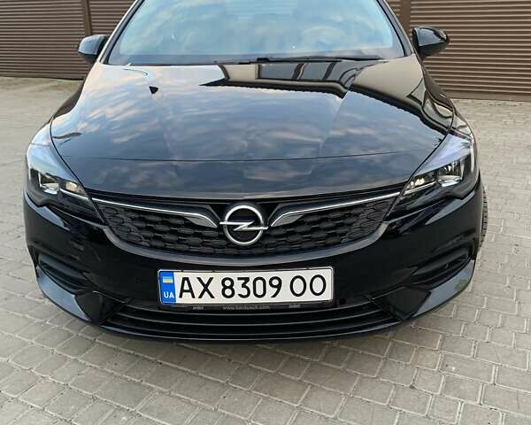 Черный Опель Астра, объемом двигателя 1.5 л и пробегом 218 тыс. км за 14100 $, фото 1 на Automoto.ua